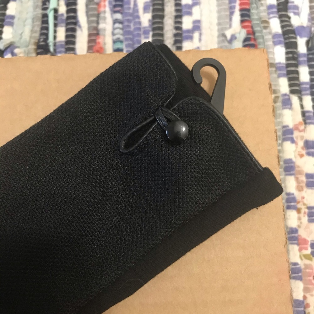 🌲Black Tweed Warm Soft Button Smart Touch Gloves - Picture 5 of 6